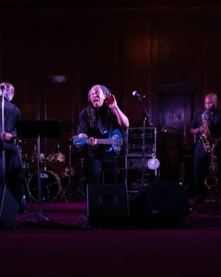 Branford Marsalis & Dianne Reeves Celebrate John Coltrane